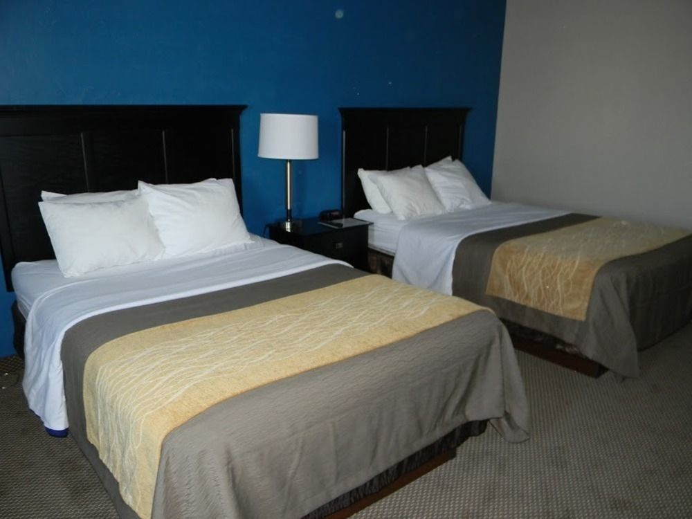 Boarders Inn & Suites By Cobblestone Hotels - Munising Wetmore 외부 사진